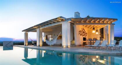 246 Villa Extralusso con Piscina a Manduria