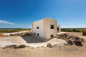 4 bedrooms - 246 Villa Extralusso con Piscina a Manduria (Manduria)