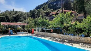 Apartment | Interior detail - Amazing Apartment in Mpenitses With Terrace (Corfu)
