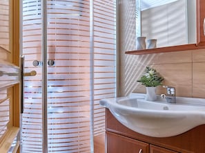 House | Bathroom