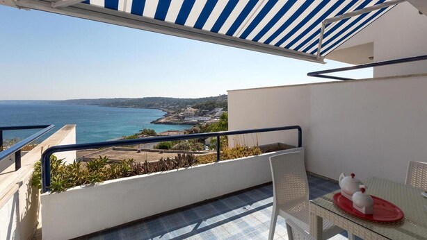 Apartment - 493 Casa con Terrazza Vista Mare a Castro (Castro)