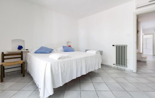 Villa | 6 bedrooms - 1675 Masseria Villa in Torre Specchia Ruggeri (Melendugno)