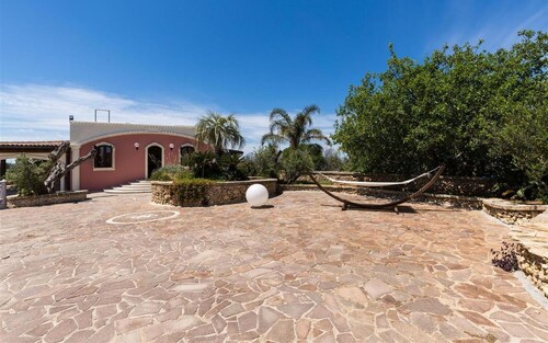 1588 Villa Flo in Sannicola