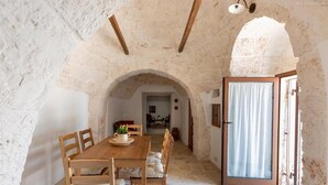 Unclassified image, 5 of 35, button - 2459 Trullo Cibelis by Perle di Puglia (Noci)