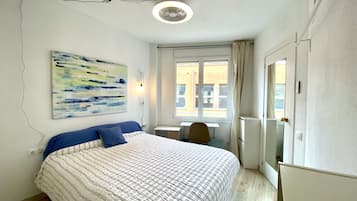 1 makuuhuone, työpöytä, silitysrauta/-lauta, ilmainen Wi-Fi