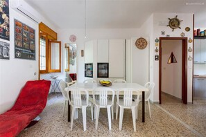 3 bedrooms