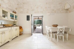 8 bedrooms - 550 Le Site in Ostuni (Ostuni)