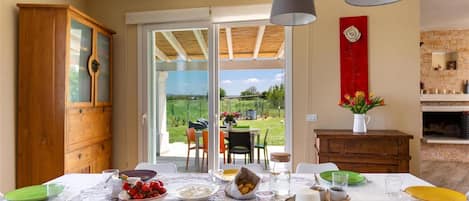 3 عدّة غرف نوم