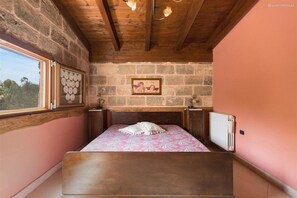 Casa, para fumadores | 4 habitaciones 