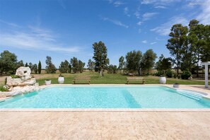 Villa - 425 Casa in Campagna con Piscina a San Donaci (San Donaci)