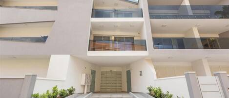 อพาร์ทเมนท์ | 3 ห้องนอน