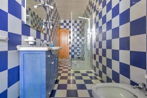 Apartemen | 6 kamar tidur