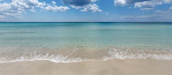 2205 Villa Lucia - Trilo by Barbarhouse