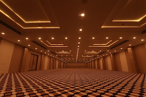 Interior - Seven Hills Hotels (Puri)