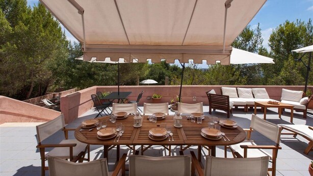 Unclassified image, 1 of 49, button - 176 Grande Villa con Giardino a S M di Leuca (Castrignano del Capo)