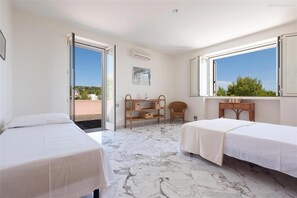 4 bedrooms - 176 Grande Villa con Giardino a S M di Leuca (Castrignano del Capo)