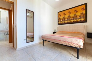 2 bedrooms - 2091 Villino Tropical (Porto Cesareo)