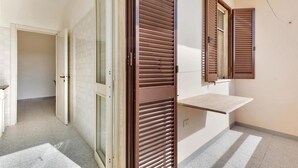 Rumah, Boleh Merokok | 2 kamar tidur