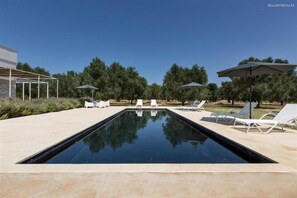 5 bedrooms