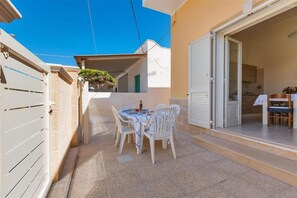 2 bedrooms - 2033 Villetta Jos in Capilungo (Alliste)