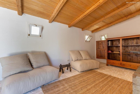 Maison, fumeur | 4 chambres