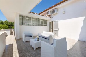 Villa, fumeur