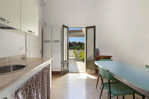House, Smoking | 4 bedrooms - 244 Villa dei Primi in Matino (Matino)