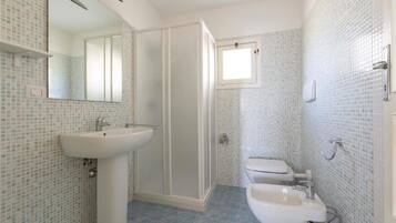 Casa, fumatori | 4 camere