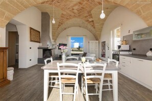 2 bedrooms - 777 Rifinita Villa con Piscina a Presicce (Presicce-Acquarica)