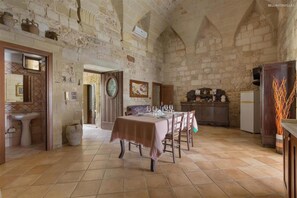 Room - 2384 Casal Fari in Castrignano de Greci (Castrignano de' Greci)