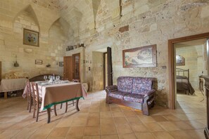 1 bedroom - 2384 Casal Fari in Castrignano de Greci (Castrignano de' Greci)