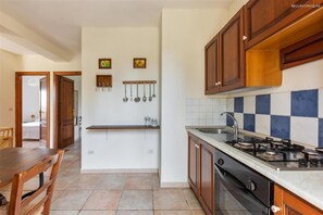 Casa, para fumantes | 8 quartos