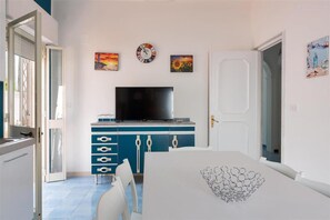 Hus