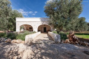 6 bedrooms - 576 Lamie con Piscina ad Ostuni (Ostuni)