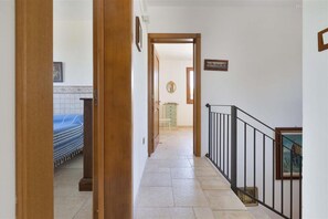 Villa, Smoking | 5 bedrooms - 1679 Villa Mila in Torre Vado (Morciano di Leuca)