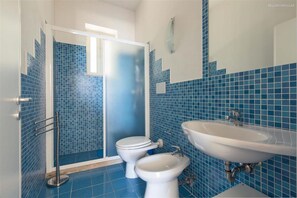 Casa, para fumadores | 2 habitaciones 