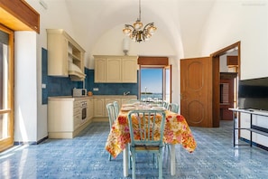 Maison, fumeurs | 2 chambres