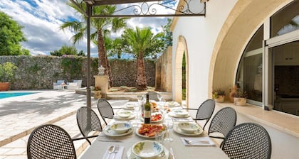 1966 Villa Medici Alla Macchia by Perle di Puglia