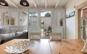 4 bedrooms