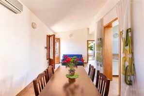 Maison, fumeurs | 3 chambres