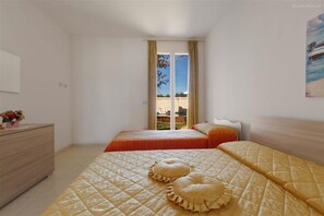 Maison, fumeurs | 4 chambres