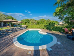 Villa | Pool | Indoor pool, outdoor pool - Beautiful Villa With Swimming Pool and Fenced Garden (Tinjan)