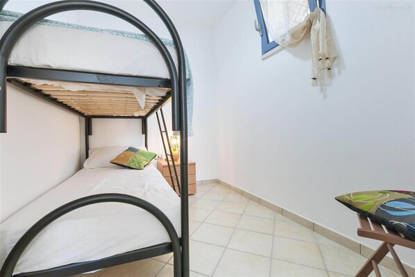 House, Smoking | 6 bedrooms