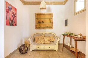 Casa, para fumadores | 6 habitaciones 