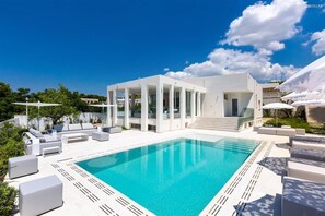 Huvila | 7 makuuhuonetta