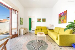 Villa, Smoking