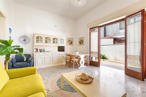 Villa, Smoking