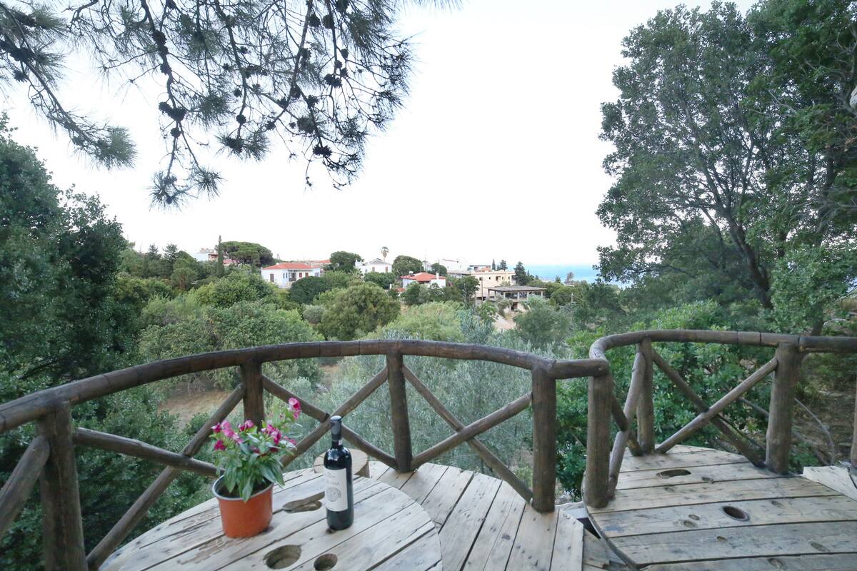 Deluxe Bungalow, Sea View (Tree House) | Balcony view
