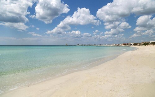 1749 Villetta Alessandra