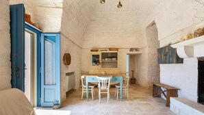 Apartment | 2 bedrooms - 2085 Trullo Gatto in Martina Franca (Martina Franca)